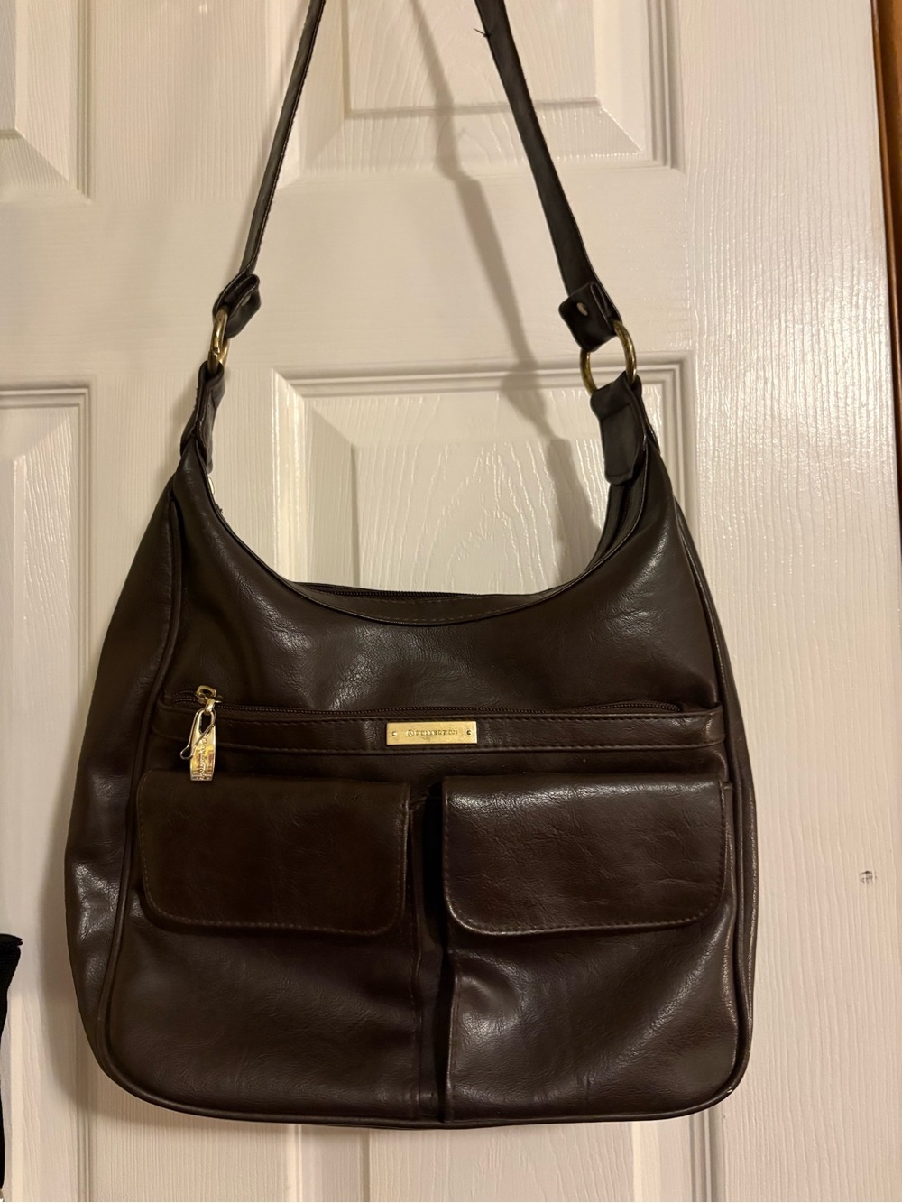 Source Unknown Dark Brown Leather Shoulder Bag with Gold Hardware